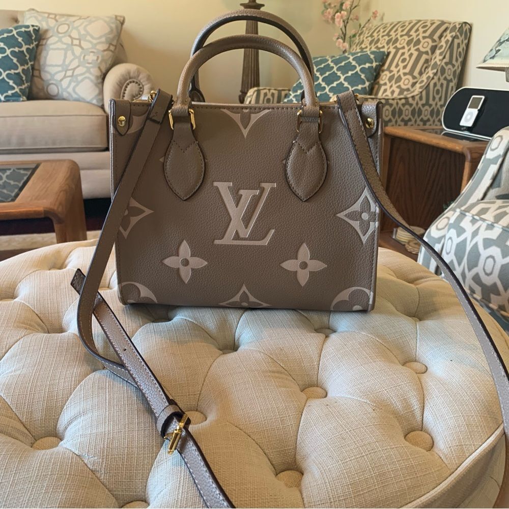 LUXURY Biocolor Monogram Empreinte Leather Tote Bag